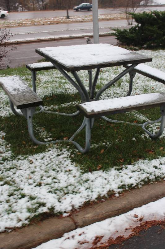lot 2439 image: Lot of (2) Picnic Tables