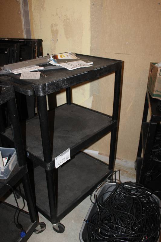 lot 2471 image: 4-Wheel 3-Shelf Metal Utility Cart