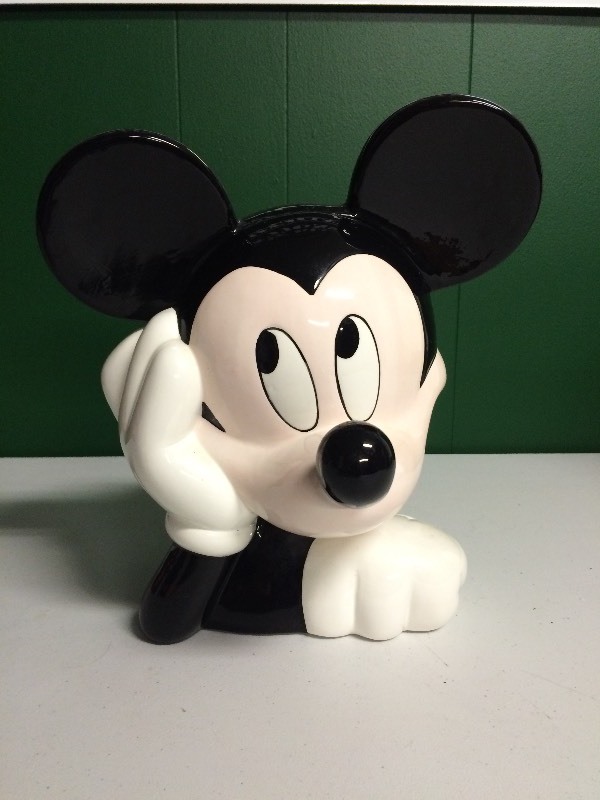 lot 2 image: COOKIE JAR - DISNEY MICKEY MOUSE