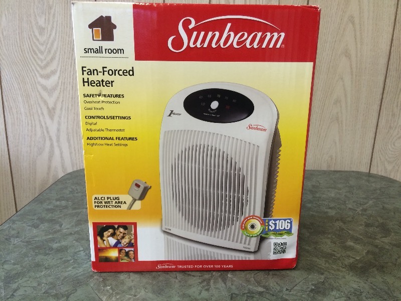 lot 17 image: SUNBEAM FAN-FORCED HEATER