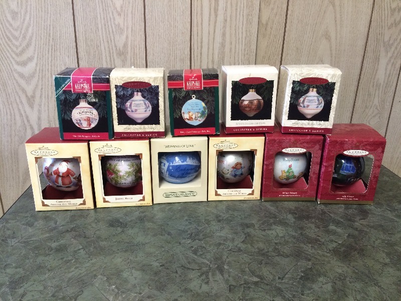lot 43 image: 11 HALLMARK BALL ORNAMENTS