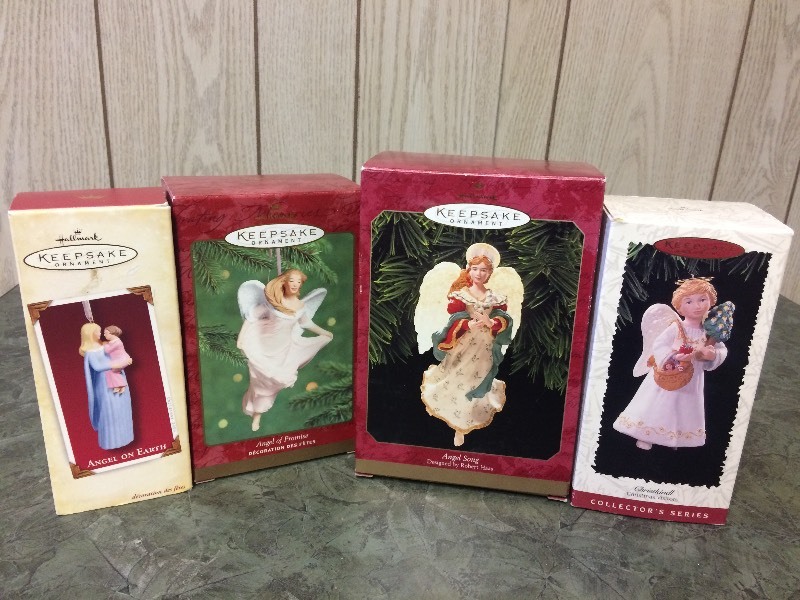 lot 47 image: 4 HALLMARK ORNAMENTS - ANGELS