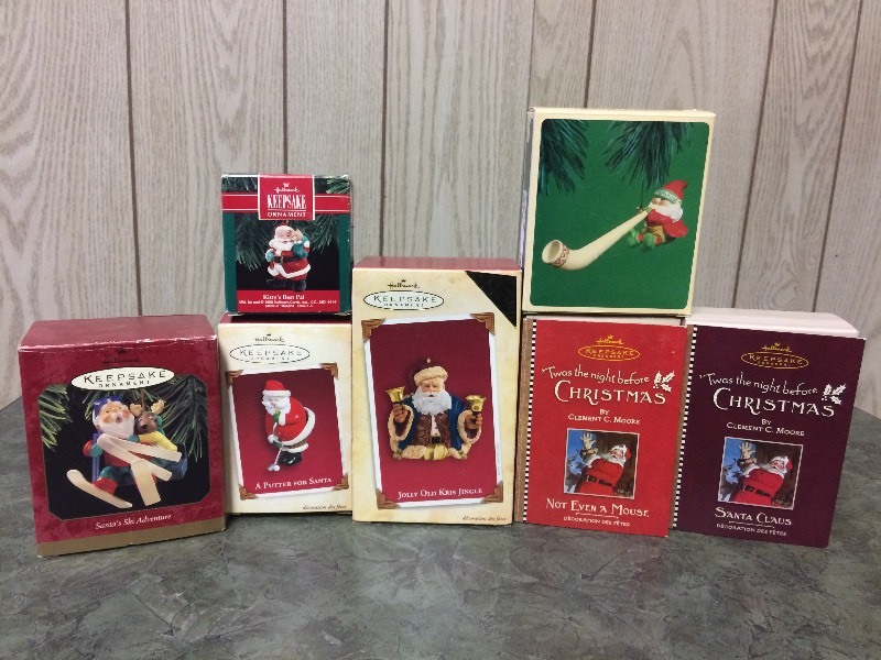 lot 51 image: 7 HALLMARK ORNAMENTS - SANTA