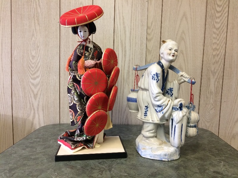 lot 60 image: ASIAN TYPE DOLL & FIGURINE