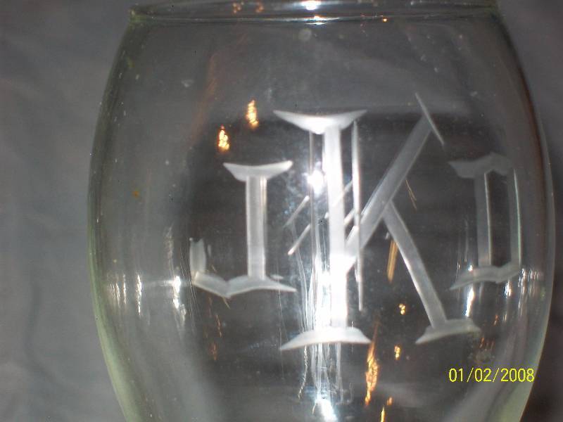 lot 56 image: 9 Libbey Citation Gourmet 9oz Champagne Tulip Flute Glass Monogram with JKD