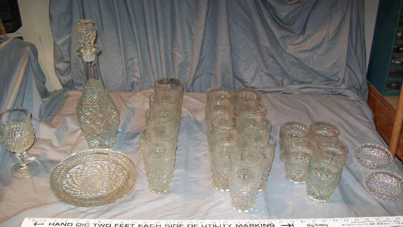 lot 57 image: 23 Piece Wexford by Anchor Hocking  Clear CrissCross Design.
