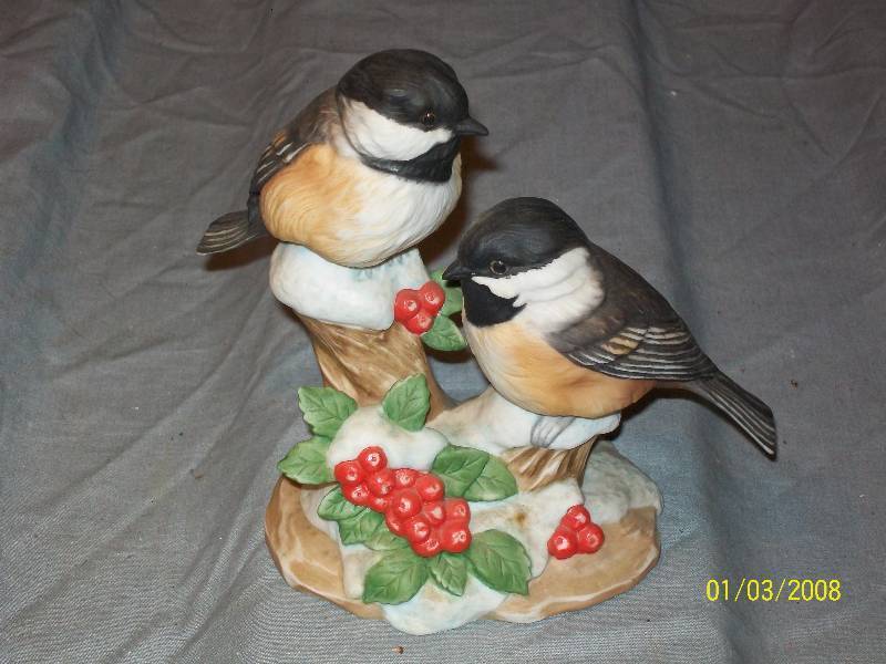lot 68 image: 4 Piece Bird Statue Collection of Kevin Daniel.