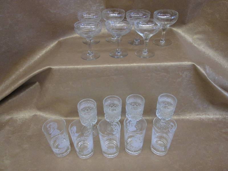 lot 40 image: Lot of 7 Champagne Glasses, 4 Cutgl...