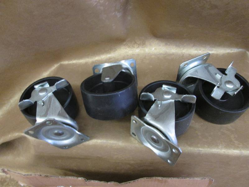lot 85 image: Lot of 4 Large Locking Casters...