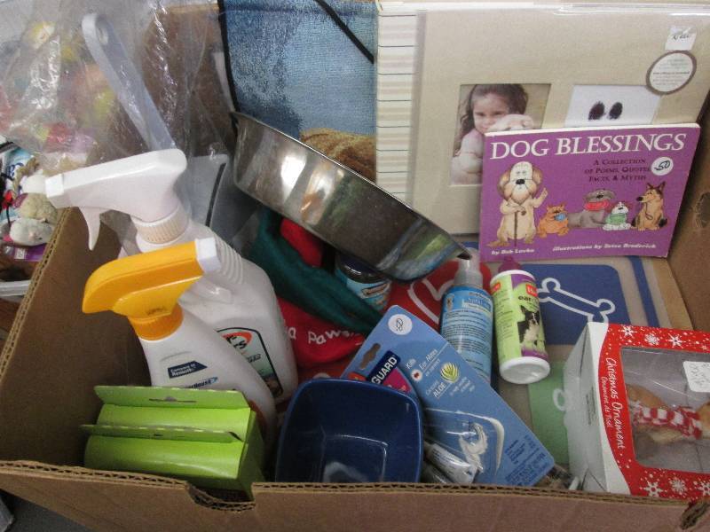 lot 89 image: Pet Supplies including journal, see...