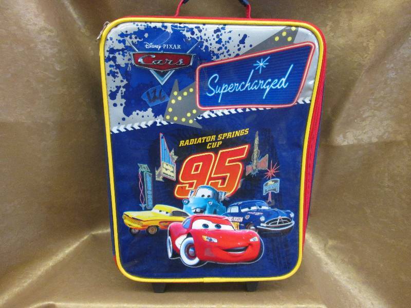 lot 91 image: Lightning McQueen Rolling Carry On...
