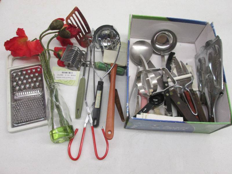 lot 155 image: Kitchen Gadgets & Utensils...