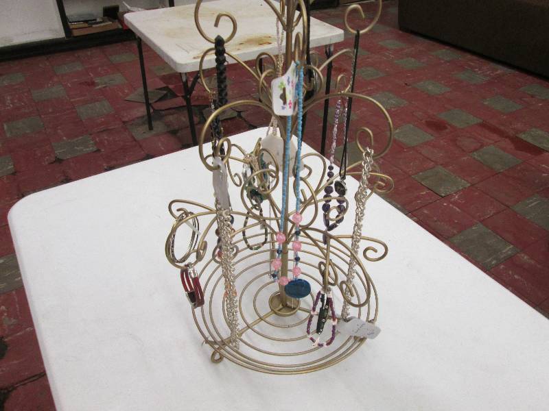 lot 182 image: Assorted Necklaces & Bracelets on M...