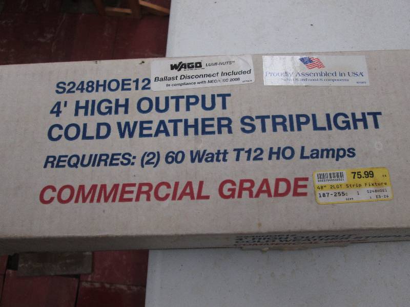 lot 204 image: Commercial Grade Striplight...