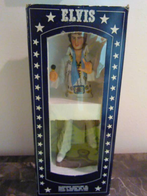 lot 30 image: Vintage Elvis Decanter, Sincerely Elvis