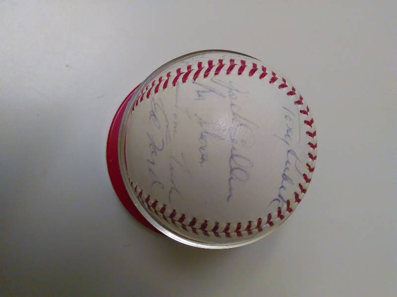 lot 114 image: 1962 Autographed, signed Baseball by World Series Champions New York Yankees