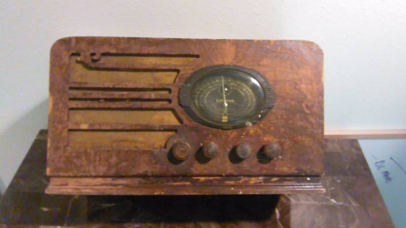 lot 54 image: Vintage Radio, Coronado