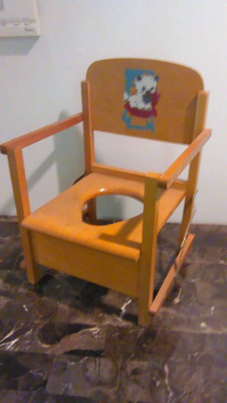lot 63 image: Vintage Wooden Potty Chair, Circa 1950s