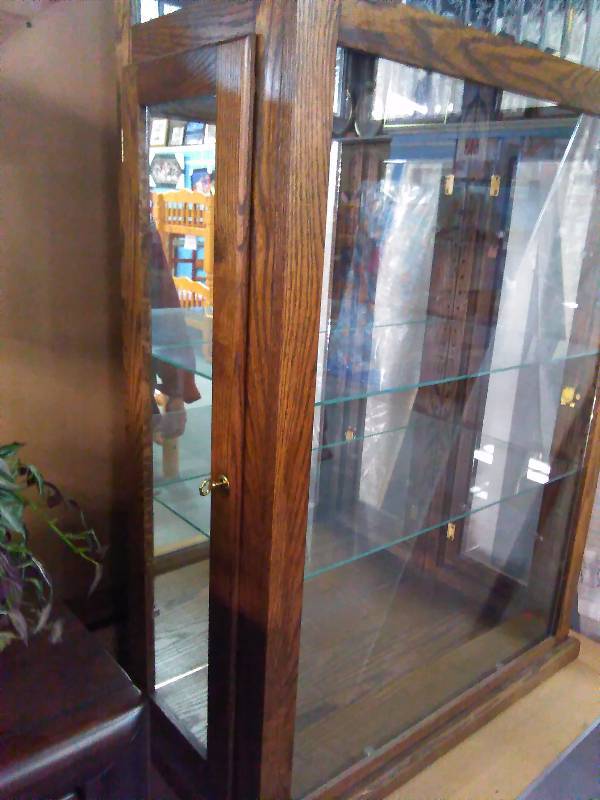 lot 257 image: Oak Floor Hutch, Glass Shelves, locking doors with keys on both ends