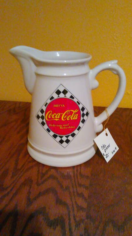 lot 125 image: Coca Cola Beverage Pitcher, Ensco, 1995