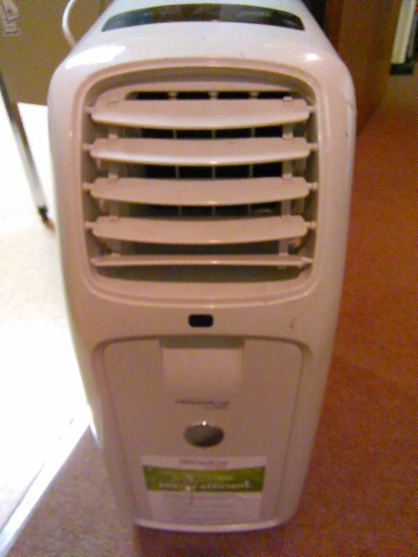 lot 236 image: Soleus Air Portable Air Conditioner