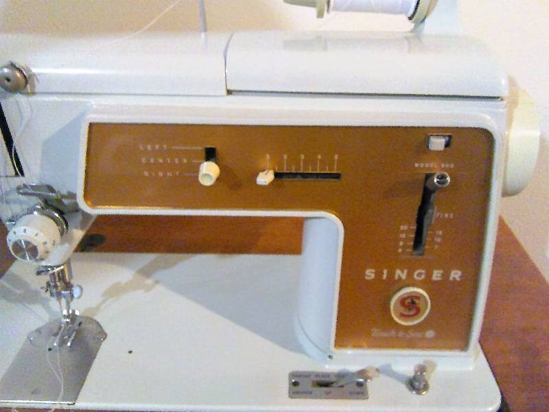 lot 262 image: Vintage Singer Touch and Sew, all attachments