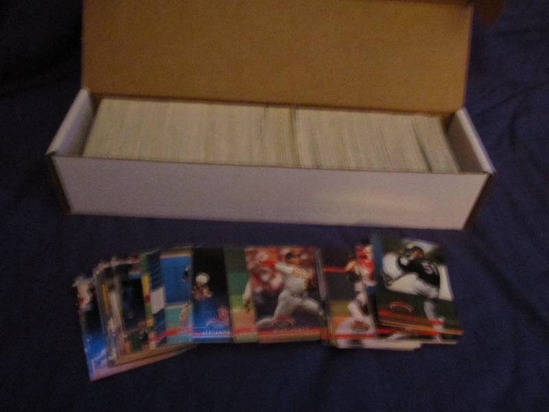 Box of 1993 Topps Stadium Club base...