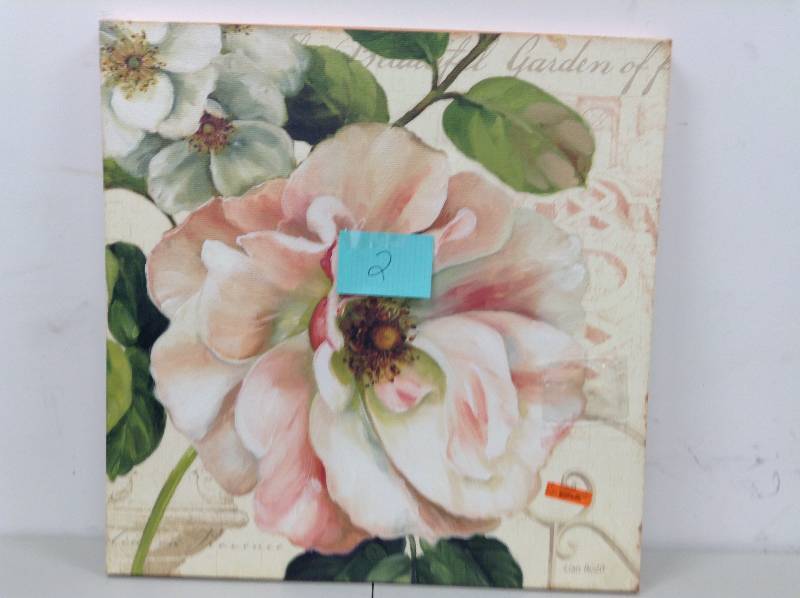 lot 2 image: Trademark Fine Art Les Jardin II Canvas Wall Art