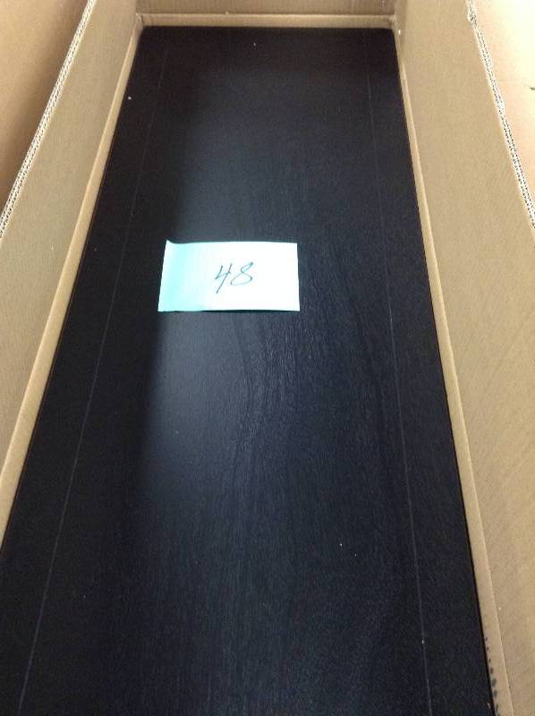lot 48 image: Decor Therapy 4-piece Montgomery Storage Bench Set- slight damage on back corners
