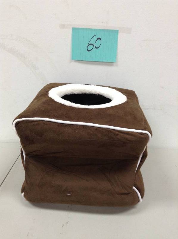 lot 60 image: PAW Cozy Cave Enclosed Pet Bed