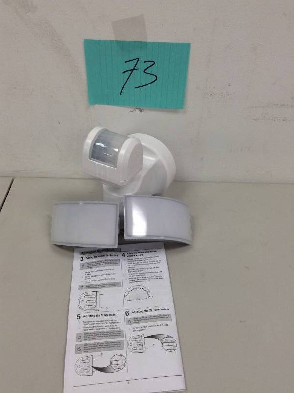 lot 73 image: Defiant Motion Security Light