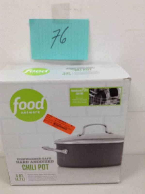 lot 76 image: Food Network Chili Pot