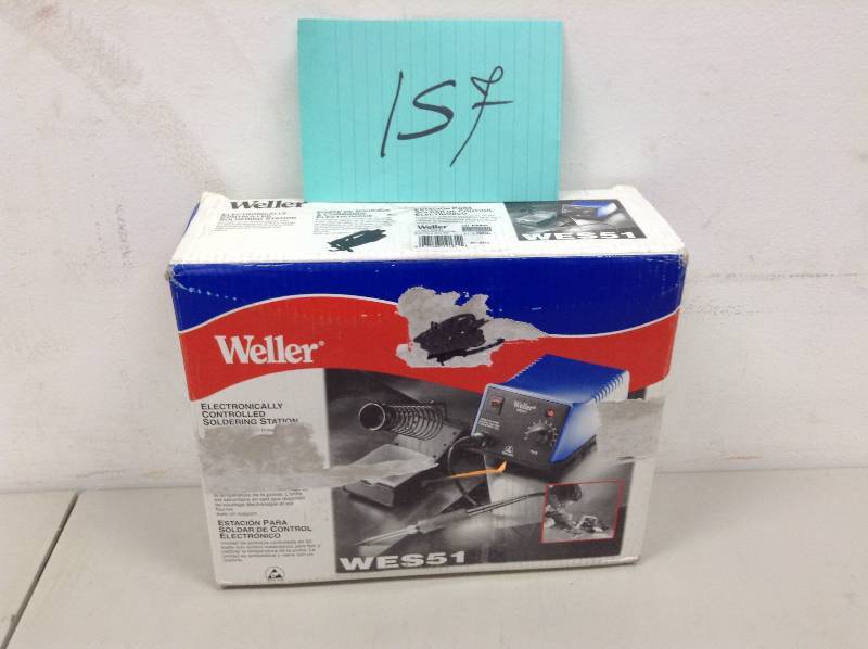 lot 157 image: Weller Analog Soldering Station never used