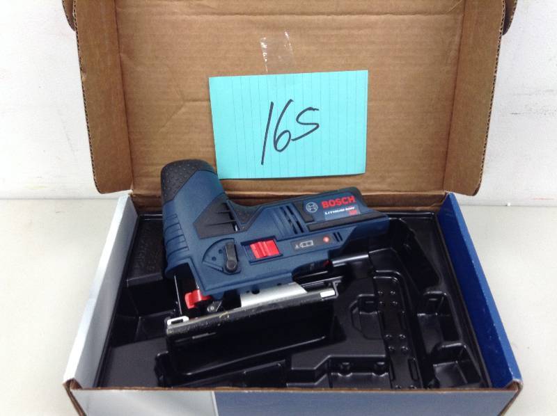 lot 165 image: Bosch 12 Volt Lithium-Ion Cordless Electric Variable Speed Barrel-Grip Jig Saw (Tool-Only)