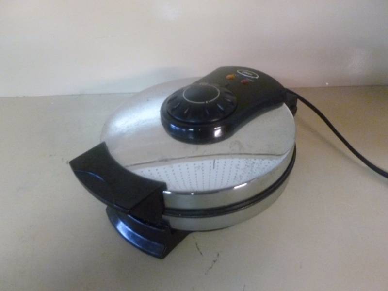 Waffle Maker