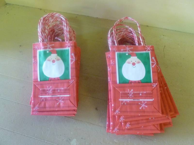 New Holiday Gift Bags