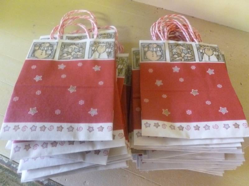 New Holiday Gift Bags