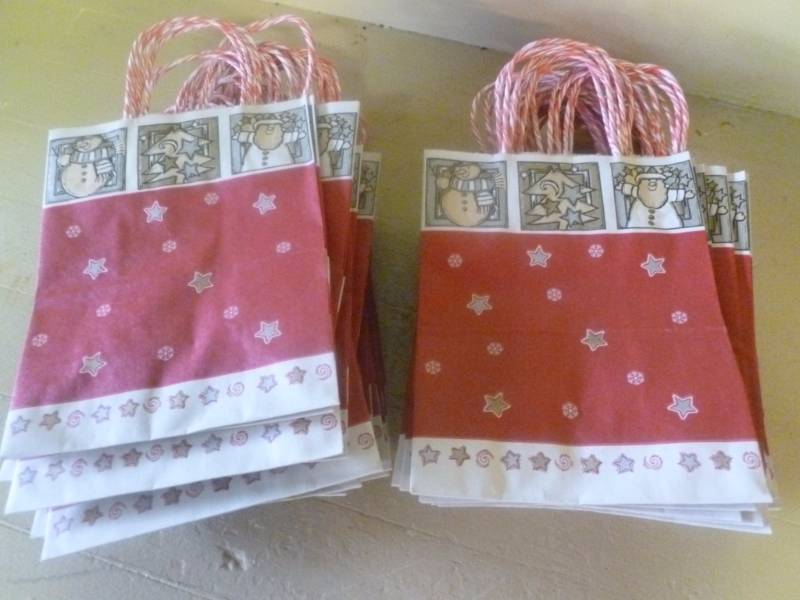 New Holiday Gift Bags
