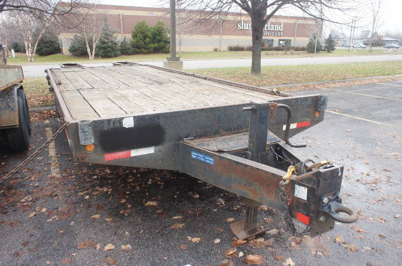 1988 TOWMASTER TRAILER 26,000 LBS GROSS WEIGHT 28' LONG X 8' WIDE