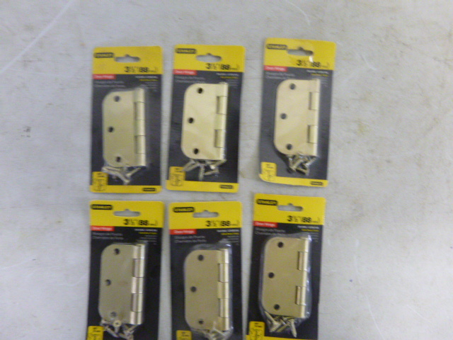 lot 518 image: 6 Stanley Door Hinges