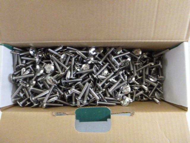 lot 535 image: Hillman Stainless Steel Machine Screws