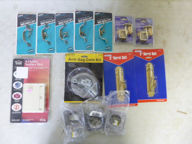 lot 566 image: Miscellaneous Hardware