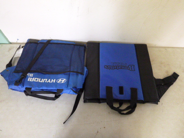 lot 594 image: 2 Stadium Seats