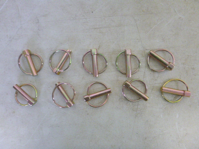 lot 90 image: 10 Snap Ring Pins