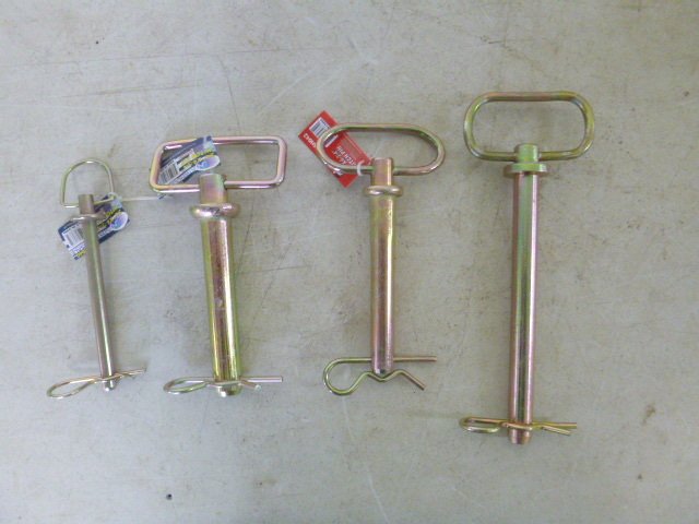 lot 91 image: 4 Miscellaneous Hitch Pins