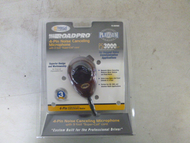 lot 123 image: Road Pro 4 Pin Noise Cancelling Microphone