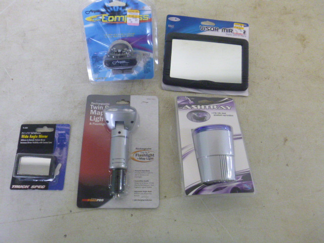 lot 137 image: Miscellaneous Automotive Items