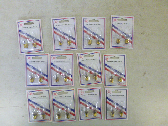 lot 153 image: 12 Packs of PTC Night Light Bulbs