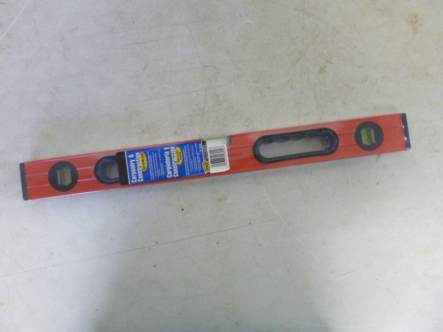 lot 163 image: Aluminum Level