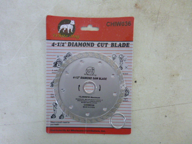 lot 194 image: White Dog Diamond Cut Blade